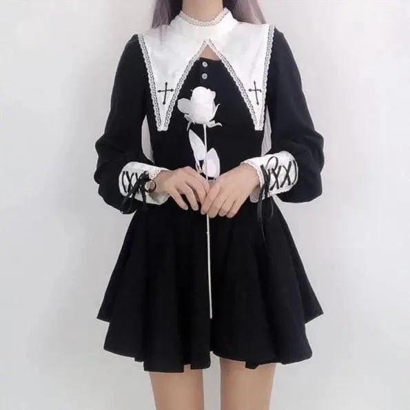Black Gothic Lolita Dress EG15069 2 Black Gothic Lolita Dress EG15069 - Image 2