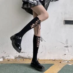 Black/White Lolita Bandage Bowknot Cotton Knee-High JK Knee Socks EG17339 -EgrilDoll Fashion Outlet Store blackwhite lolita bandage bowknot cotton knee high jk socks eg17339 979