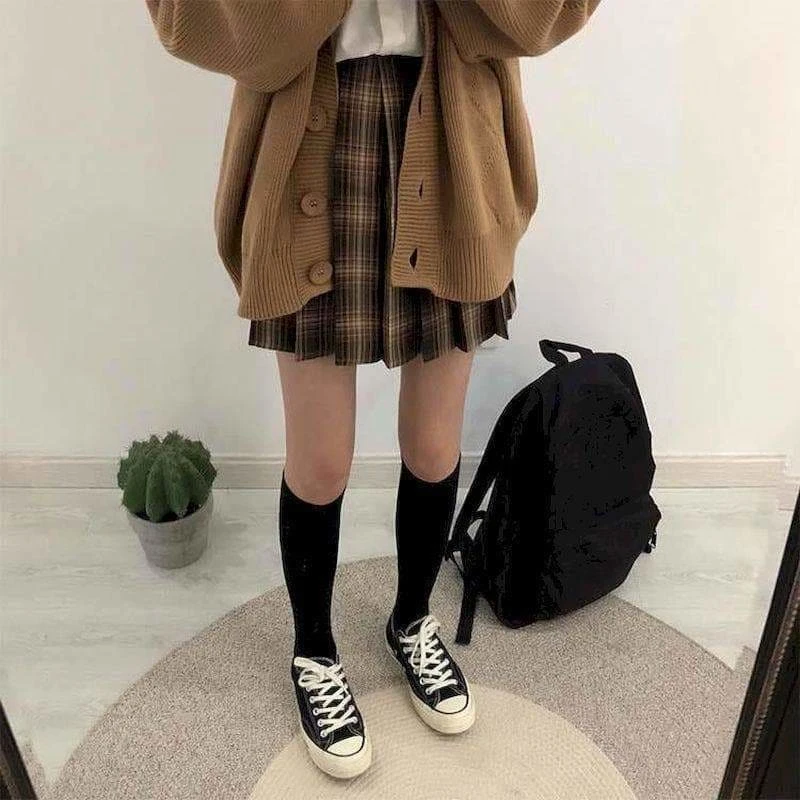 Dark Academia Spring And Autumn Preppy Pleated Skirt DK027 4 Dark Academia Spring And Autumn Preppy Pleated Skirt DK027 - Image 4