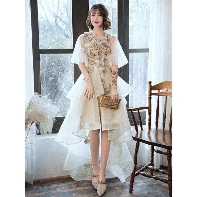 Elegant Beaded Appliques Champagne Prom Dresses V-neck Lace Evening Gowns SS1832 1 Elegant Beaded Appliques Champagne Prom Dresses V-neck Lace Evening Gowns SS1832