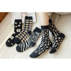 Fashion Harajuku Black Comfy Socks ON356