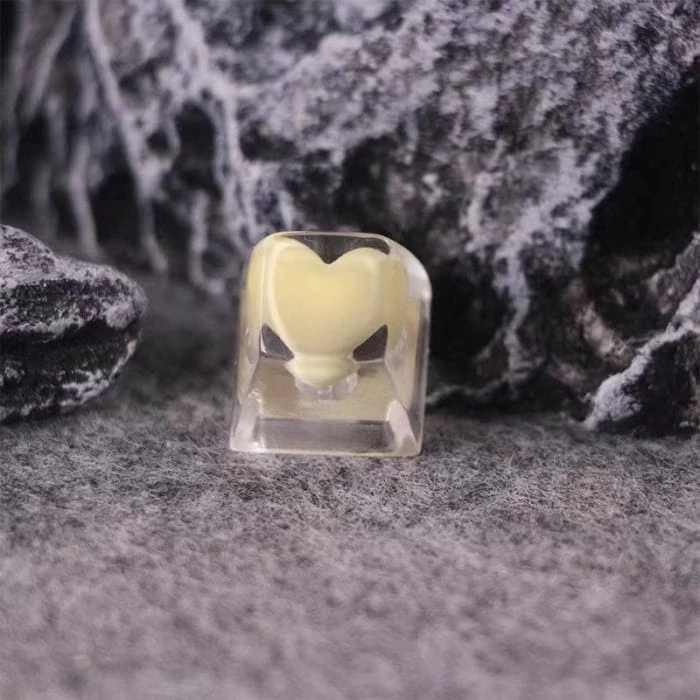 GG Love Heart Inside A Keycap ON683 8 GG Love Heart Inside A Keycap ON683 - Image 8