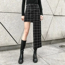 Gothic Avant Garde Grid Irregular Pleated Skirt EG0039