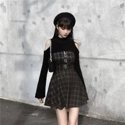 Gothic Cold Shoulder Flare Sleeves Pullover Top EG0126 7 Gothic Cold Shoulder Flare Sleeves Pullover Top EG0126 - Image 7