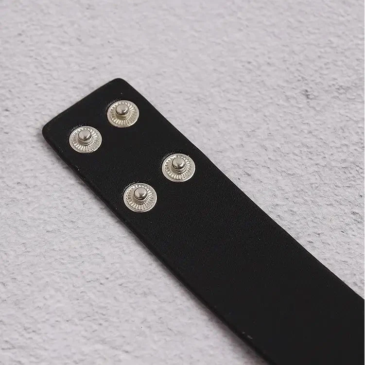 Gothic Faux Leather Thick Chain Choker Necklace EG0206 4 Gothic Faux Leather Thick Chain Choker Necklace EG0206 - Image 4