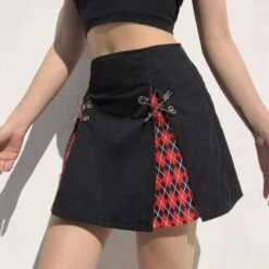 Gothic Harajuku Plaid And Safety Pins Skirt GA029 -EgrilDoll Fashion Outlet Store gothic harajuku plaid and safety pins skirt ga029 skirts 363