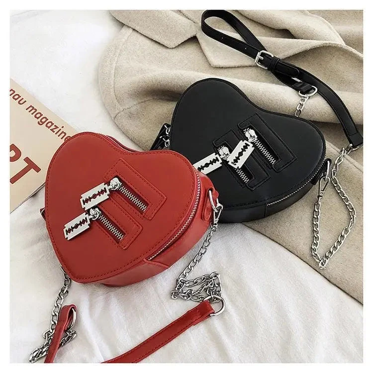 Gothic Heart Shaped Blade Zipper Chain Bag EG0446 8 Gothic Heart Shaped Blade Zipper Chain Bag EG0446 - Image 8
