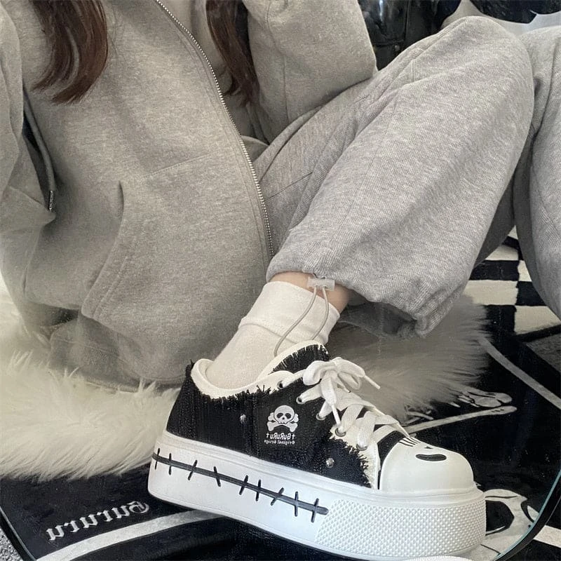 Raquel Emo Style Kawaii Skull Shoes ON295 9 Raquel Emo Style Kawaii Skull Shoes ON295 - Image 9