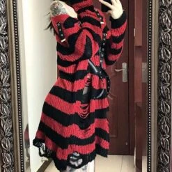 Red Black Stripes Strapes Misa Top ON672