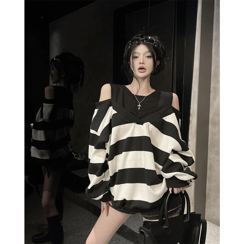 Stripe Open Shoulder Loose Sweatshirt SP18345 1 Stripe Open Shoulder Loose Sweatshirt SP18345