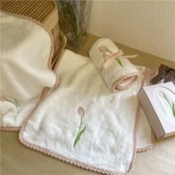 Tulip Embroidery Towel -EgrilDoll Fashion Outlet Store tulip embroidery towel 227