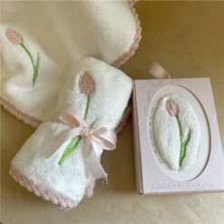 Tulip Embroidery Towel -EgrilDoll Fashion Outlet Store tulip embroidery towel 403