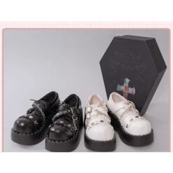 White Black Hearts And Chains Platform Shoes ON333